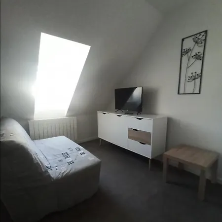 5 Charme & Espace Au Coeur D'ernee *