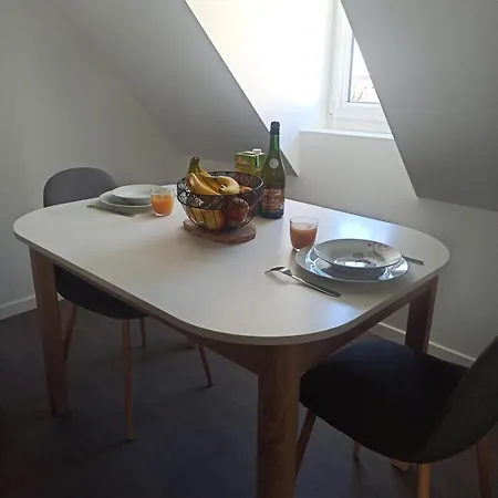 Apartament 5 Charme & Espace Au Coeur D'ernee *
