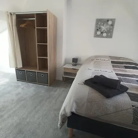 5 Charme & Espace Au Coeur D'ernee